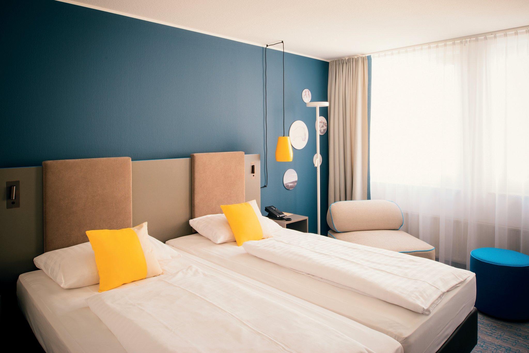 Vienna House Easy By Wyndham Guenzburg Hotel Kültér fotó