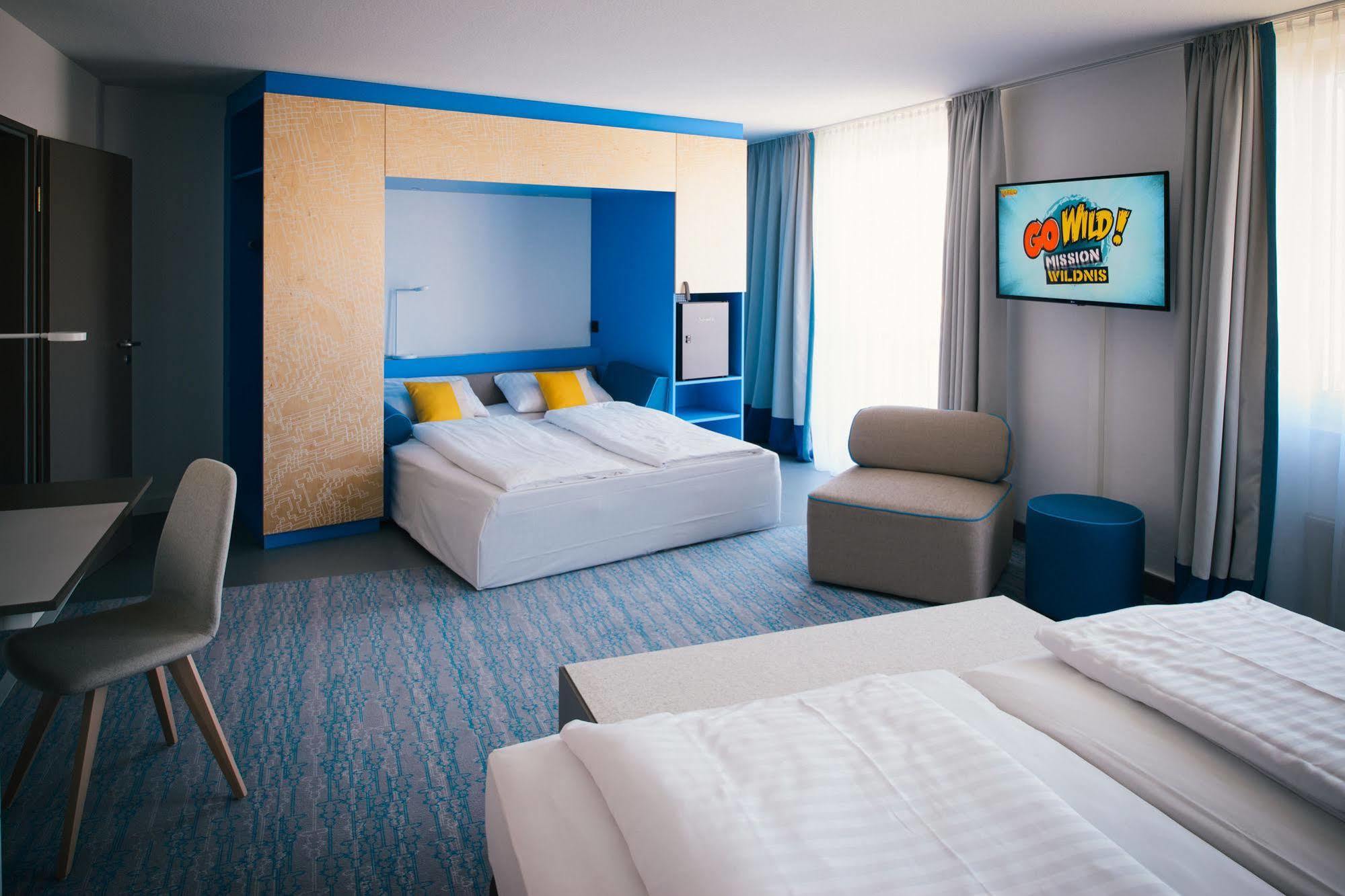 Vienna House Easy By Wyndham Guenzburg Hotel Kültér fotó